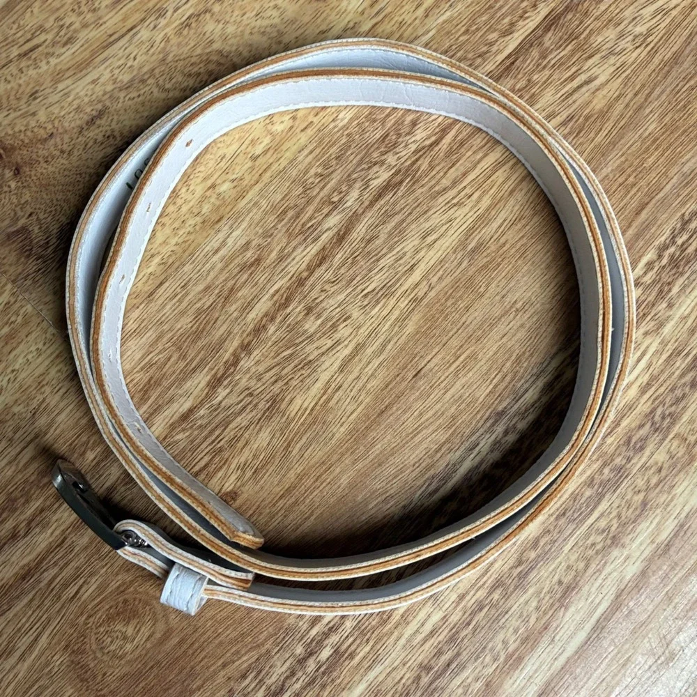 Vintage Skinny Belt White Faux Leather Silver Buckle Y2K IndieSleeze Minimalist